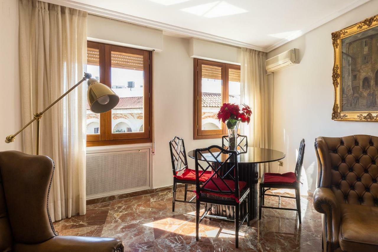 Catedral Cabildo Apartment Seville Exterior photo